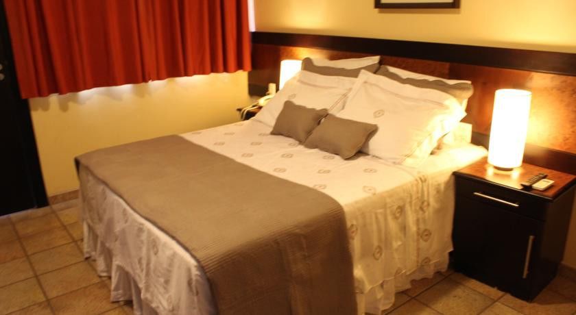 Hotel Dom Henrique Timóteo Eksteriør bilde